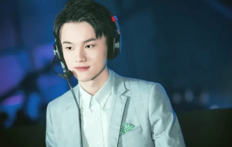 博万体育app下载-瓶子发文：毁了，挑杯卫冕冠军也止步第一轮了